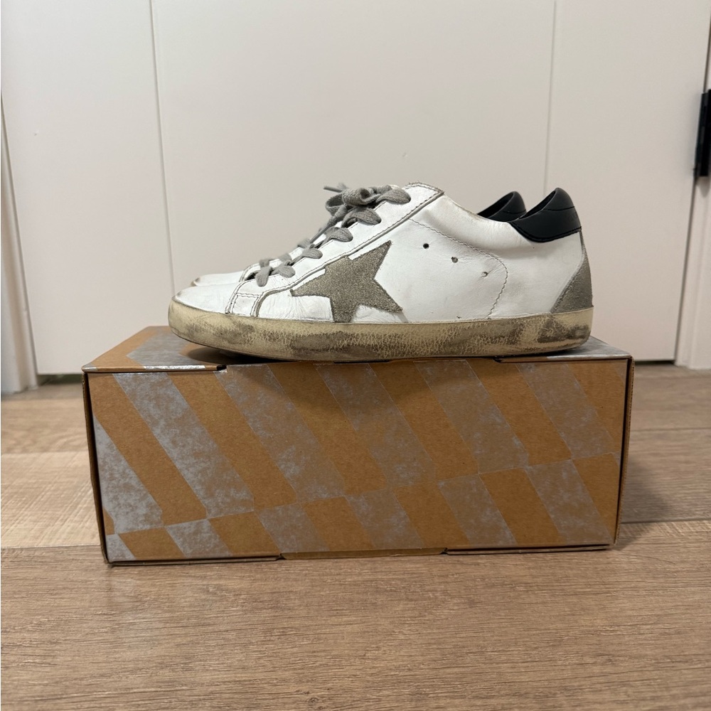 Golden Goose White and Black Star Sneakers - Picture 4 of 7